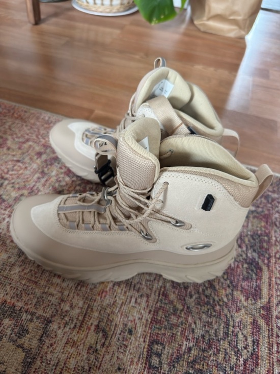 Oakley Meridian Boots main image 7